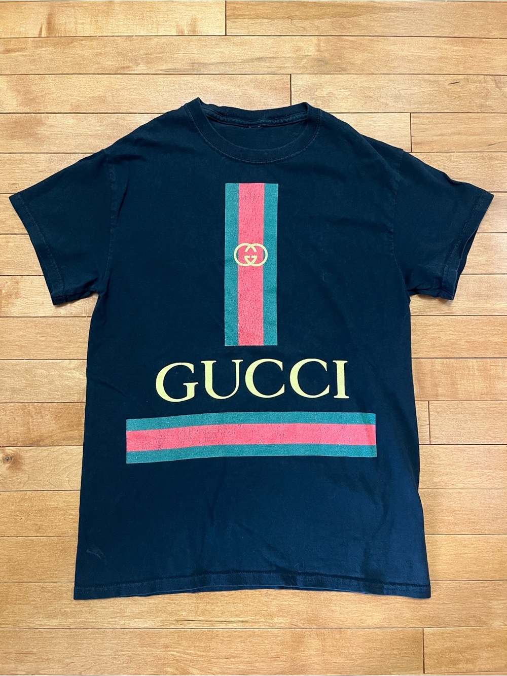 GUCCI Black Tee with Green & Red Stripe and Gold Logo - Unisex